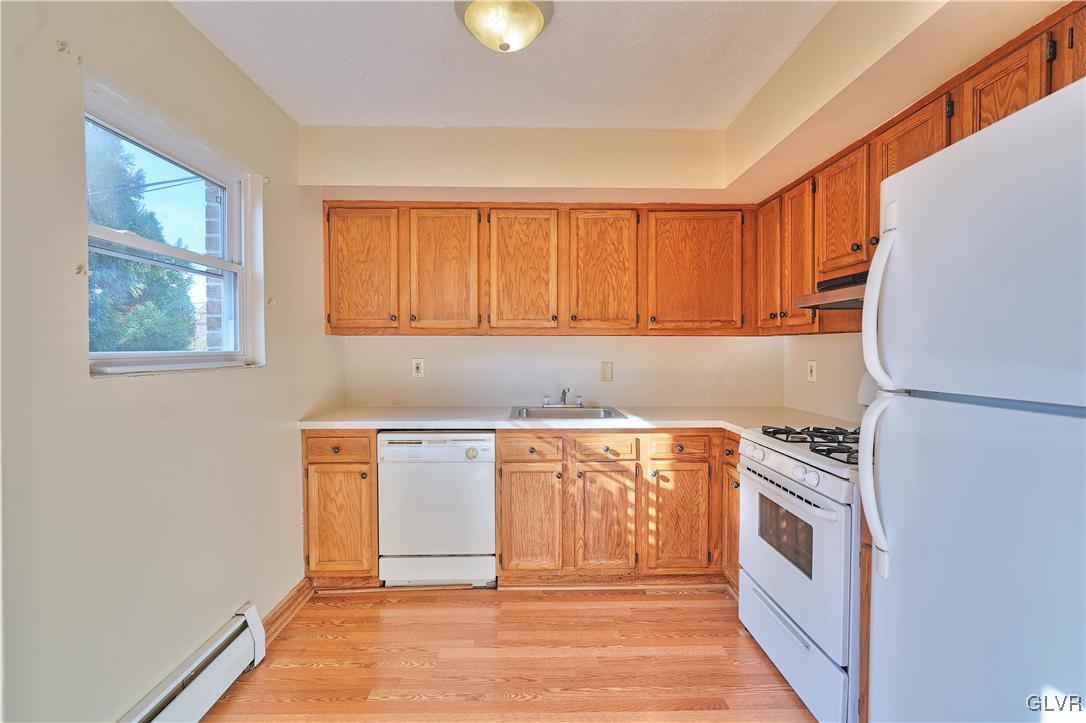 1347 Stanford Road Bethlehem, PA 18018 - Photo 7 of 23 Gallery Image 7