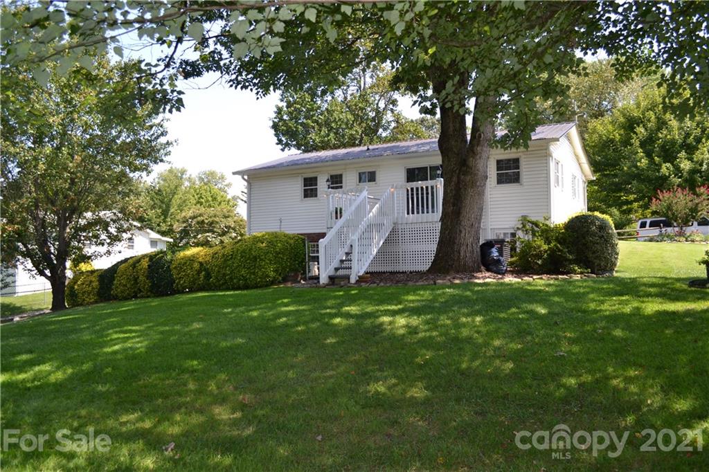 30 Edgewood Road Candler, NC 28715 - Photo 17 of 17 Gallery Image 17