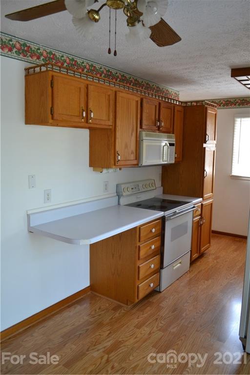30 Edgewood Road Candler, NC 28715 - Photo 5 of 17 Gallery Image 5