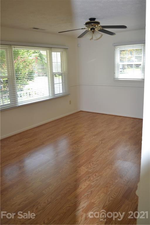 30 Edgewood Road Candler, NC 28715 - Photo 8 of 17 Gallery Image 8