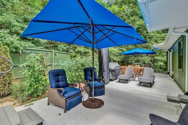 $1,075,000 | 1280 Bremble Drive, Moneta, VA 24121