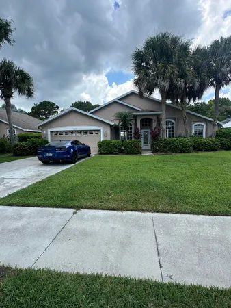 $499,900 | 3102 Northwest Windemere Drive, Jensen Beach, FL 34957