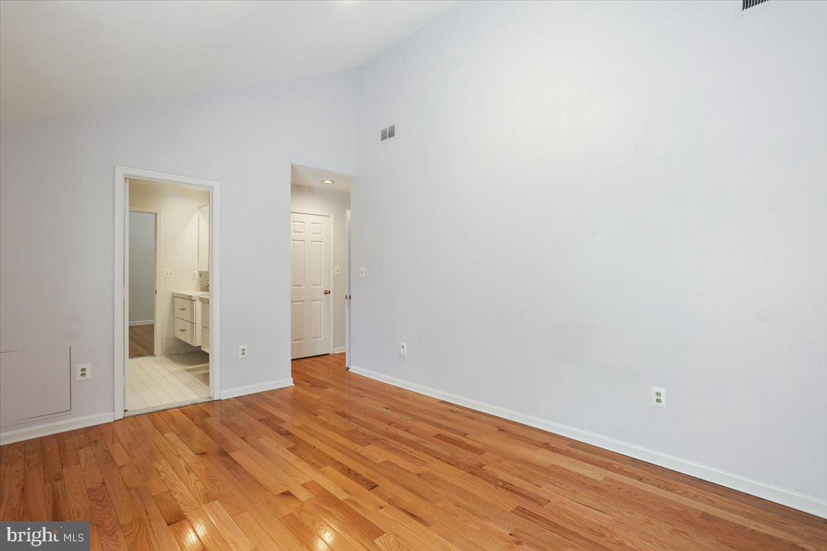 6113 Goldtree Way Bethesda, MD 20817 - Photo 50 of 75