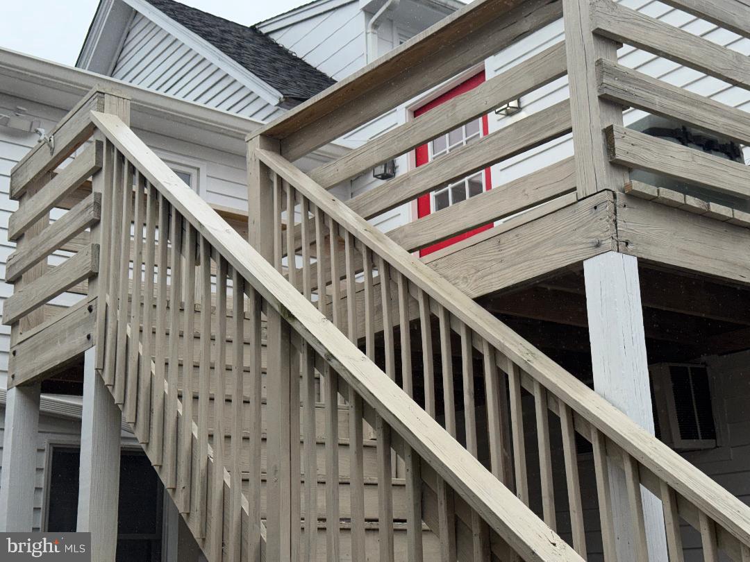 Exterior Stairs to Unit