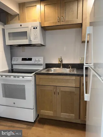$1,500 | 6 North Main Street, Medford, NJ 08055