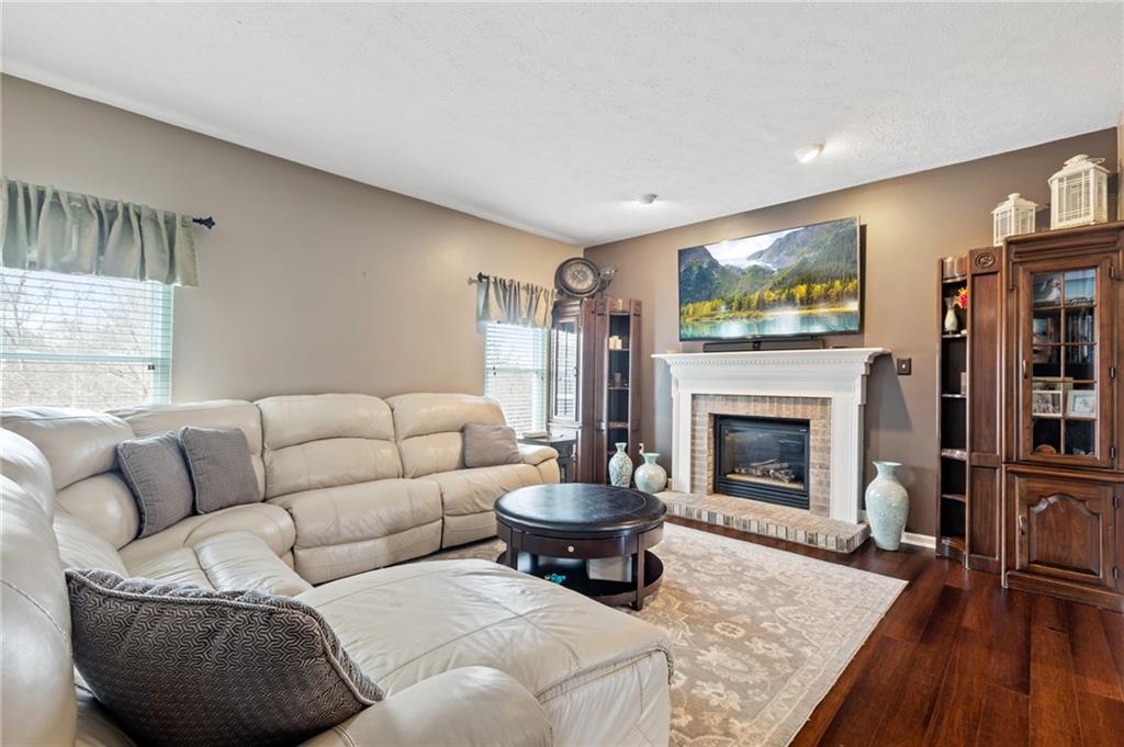 558 Meade Drive McKees Rocks, PA 15136 - Photo 10 of 25 Gallery Image 10