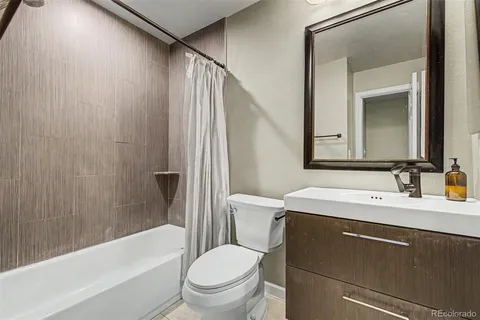$320,000 | 8198 South Columbine Court, Centennial, CO 80122