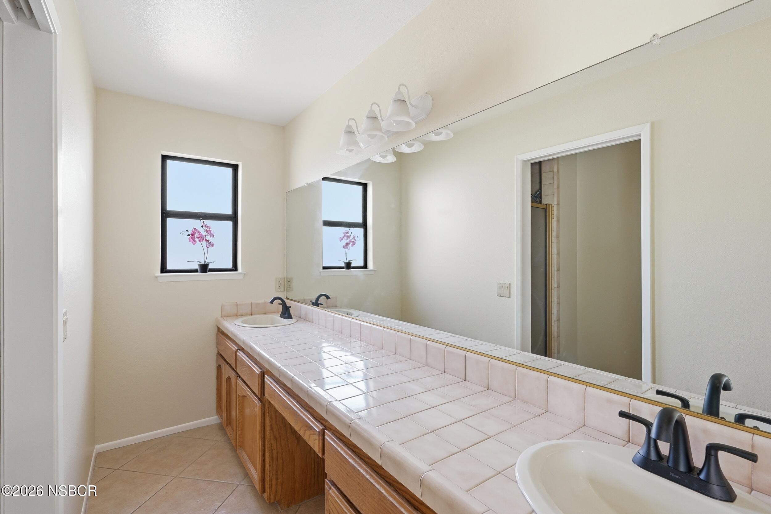 854 Blue Ridge Drive Santa Maria, CA 93455 - Photo 21 of 41 26_854 blue ridge dr-26