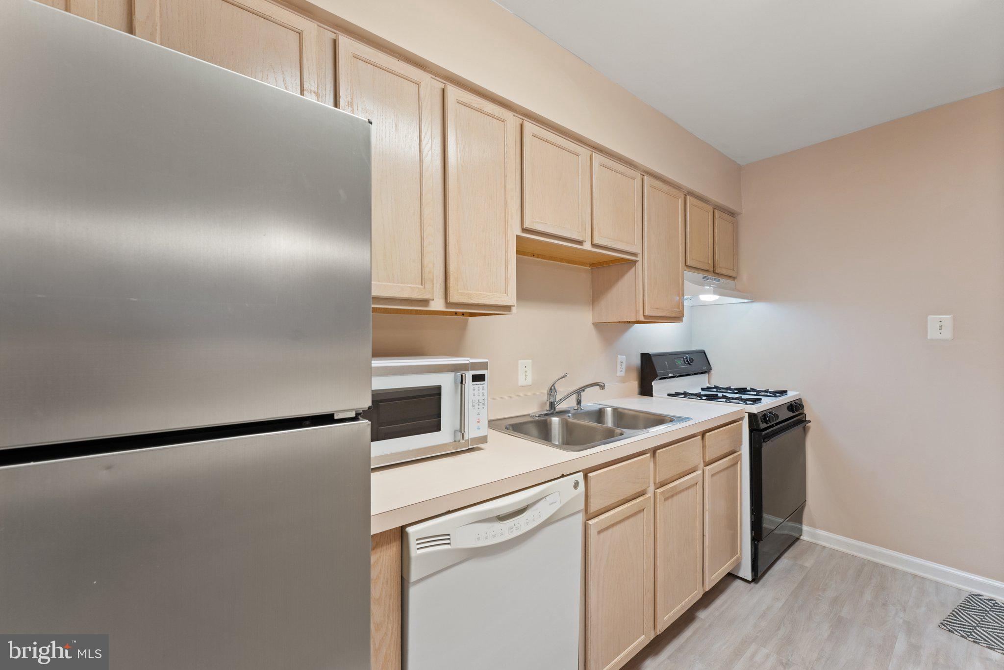 641 Waterloo Road, Unit 334 Warrenton, VA 20186 - Photo 6 of 13