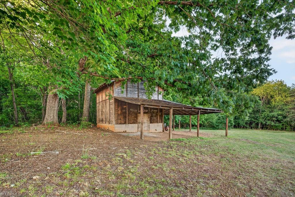 1151 Moorefield Road Danbury, NC 27016 - Photo 40 of 43