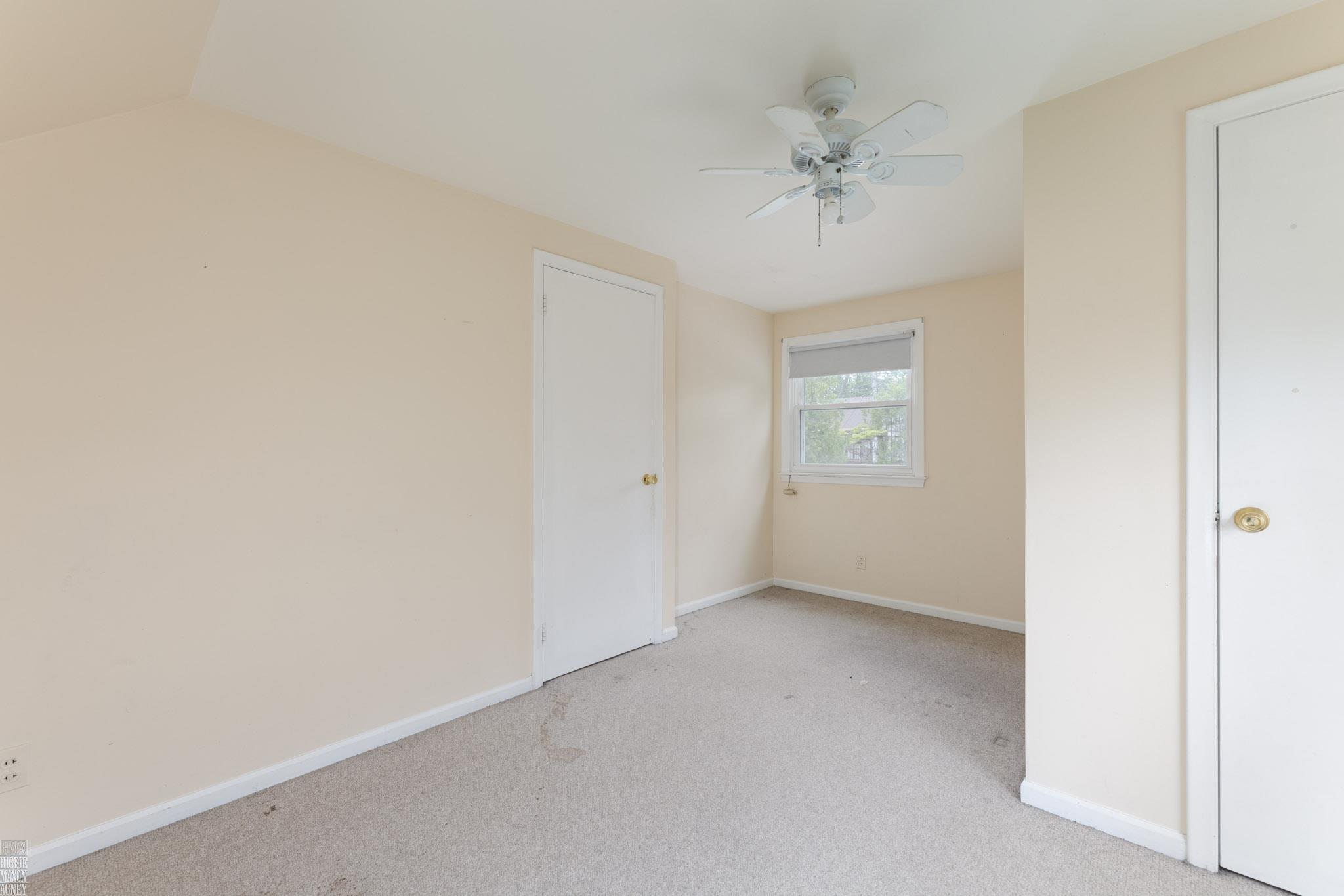 1433 Harvard Road Grosse Pointe, MI 48230 - Photo 30 of 38 50175824-64cc4cb1-7f68-4a1a-a140-6fca9c9aeffe.JPG
