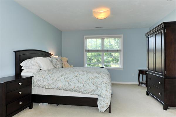 39 Cavanaugh Road Framingham, MA 01701 - Photo 13 of 28 Gallery Image 13