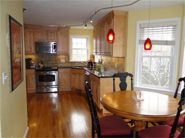 39 Cavanaugh Road Framingham, MA 01701 - Photo 5 of 28 Gallery Image 5