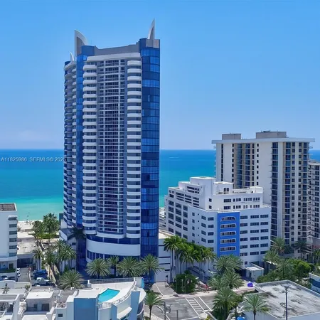 $920,000 | 6301 Collins Avenue, Unit 1005, Miami Beach, FL 33141