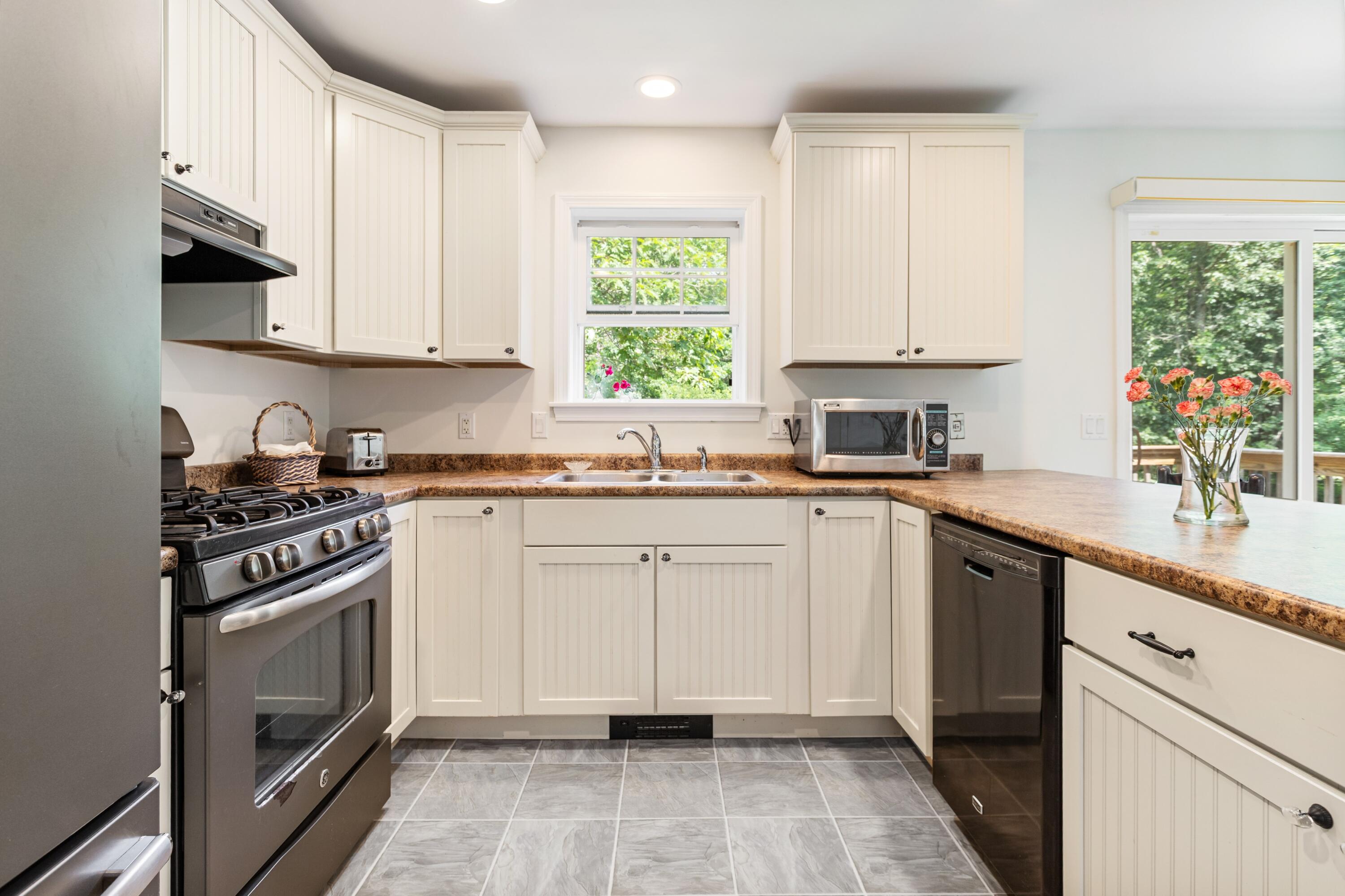 138 Long Swamp Road Berwick, ME 03901 - Photo 21 of 40 IMG_0478