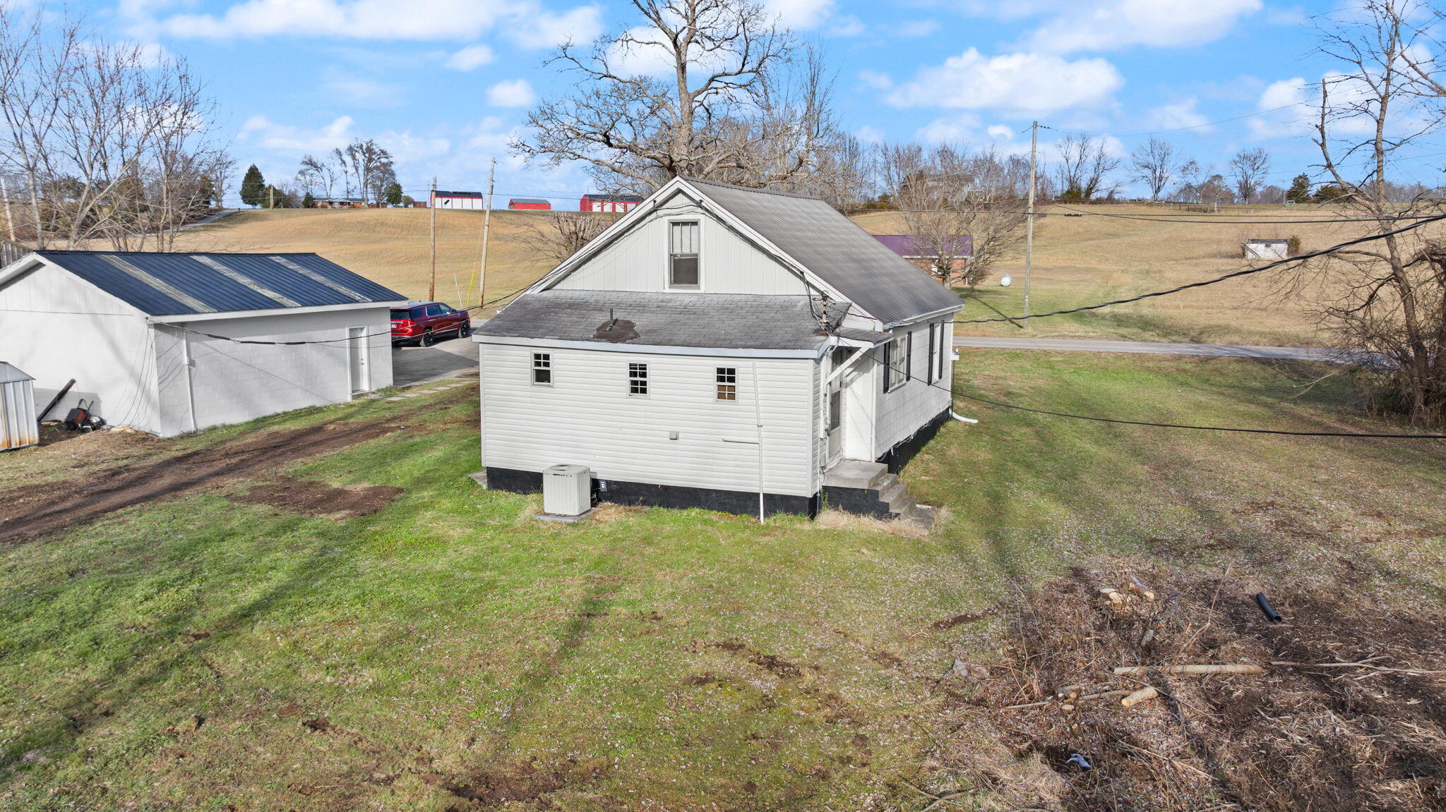 1303 Ringgold Road Somerset, KY 42503 - Photo 23 of 40 42-web-or-mls-DJI_20260123153802_0136_D