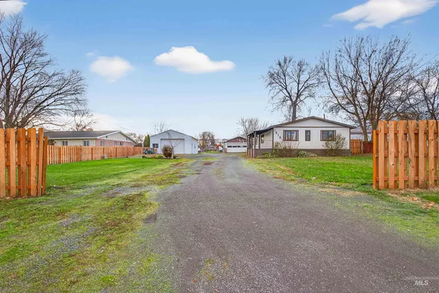 $398,000 | 1616 Powers Avenue, Lewiston, ID 83501