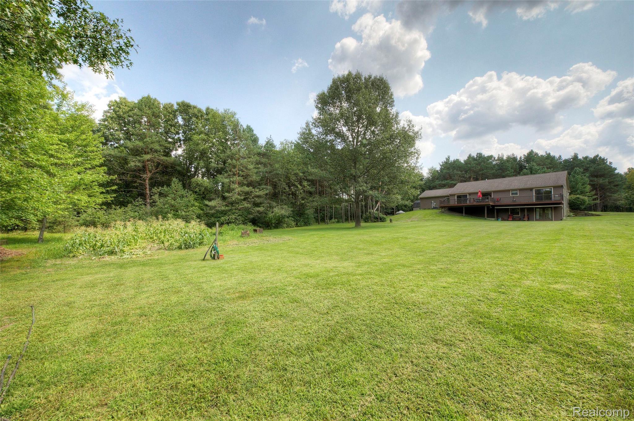 1314 Middle Road Highland, MI 48357 - Photo 48 of 60 4H8A2367_8_9.jpg
