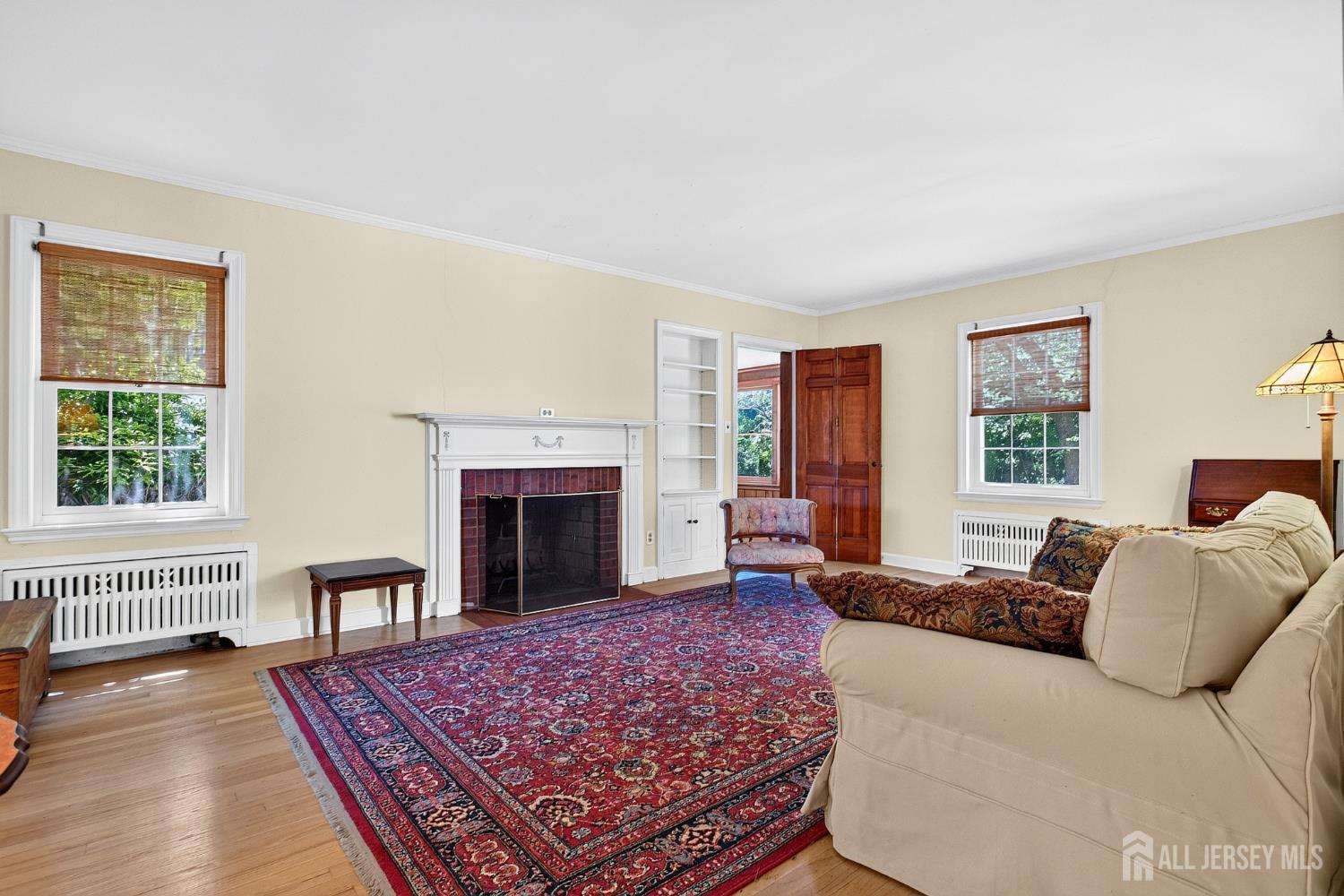 31 Warwick Road Colonia, NJ 07067 - Photo 9 of 36