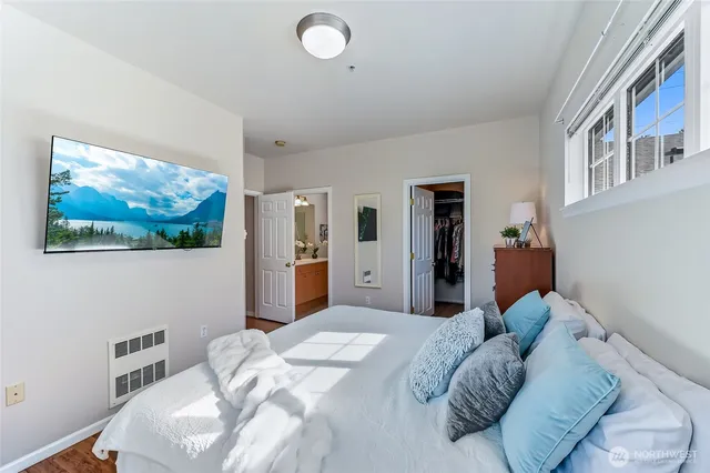 $499,000 | 5100 Talbot Place South, Unit B, Renton, WA 98055