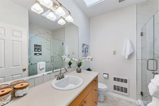 $499,000 | 5100 Talbot Place South, Unit B, Renton, WA 98055