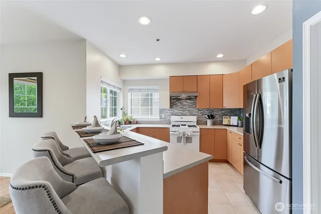 $499,000 | 5100 Talbot Place South, Unit B, Renton, WA 98055