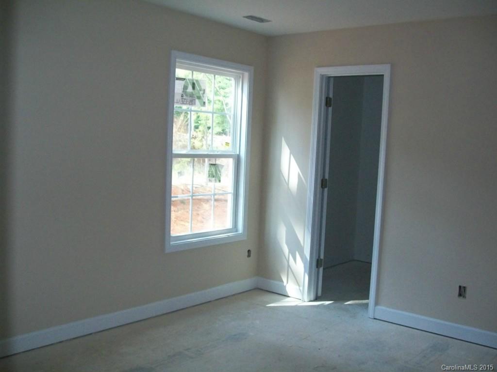 2586 South Bend Road Clover, SC 29710 - Photo 4 of 16 Gallery Image 4