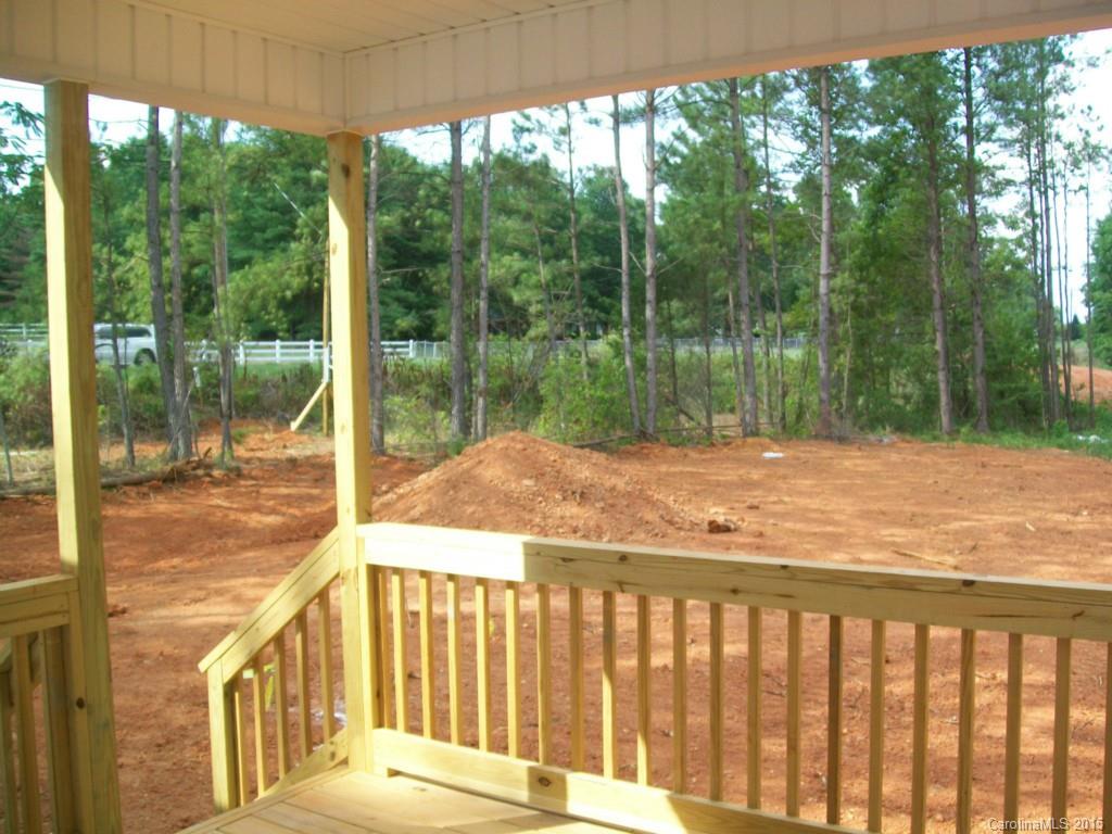 2586 South Bend Road Clover, SC 29710 - Photo 9 of 16 Gallery Image 9