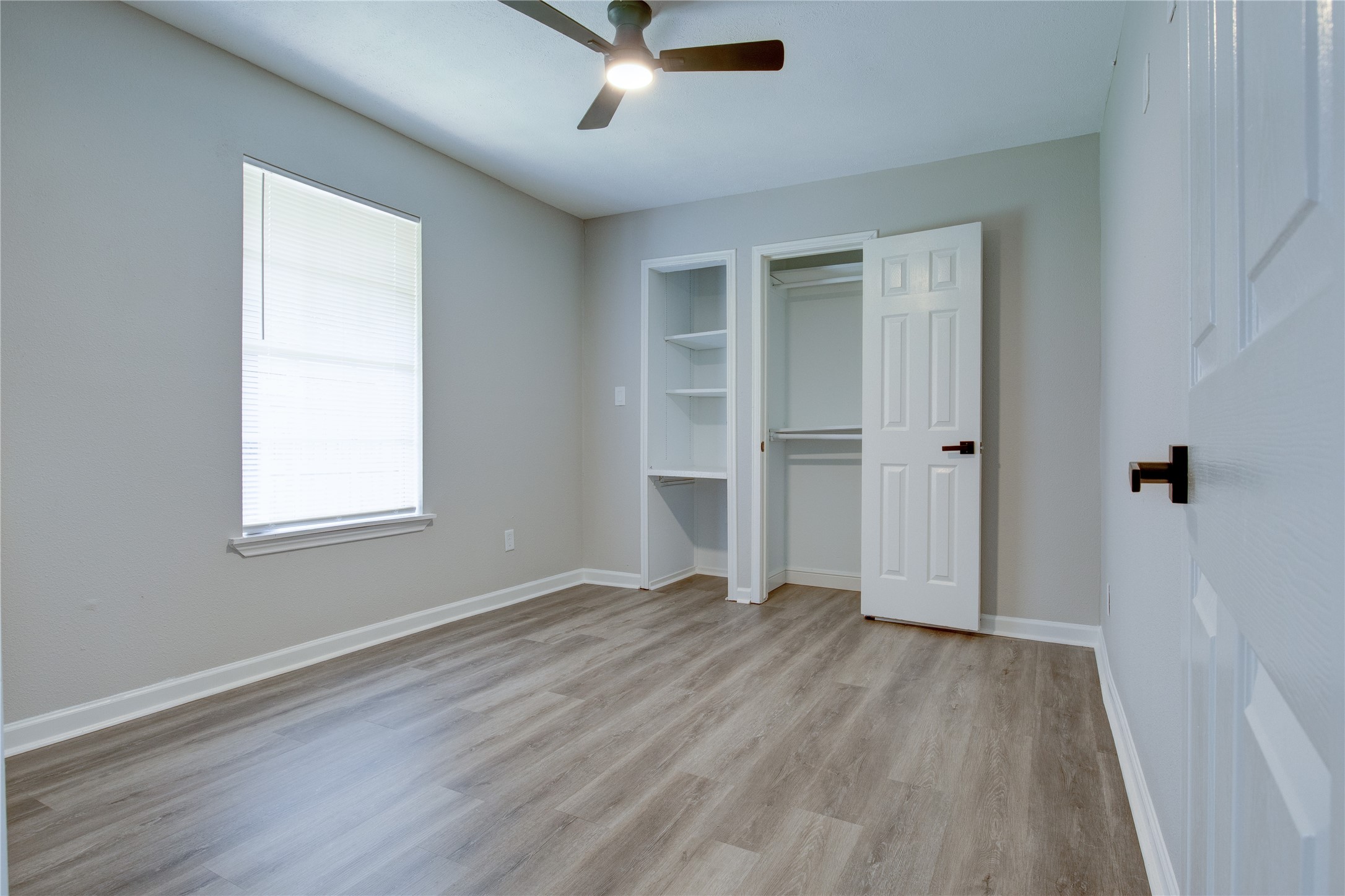 8406 Beechaven Road La Porte, TX 77571 - Photo 18 of 27 4th bed room