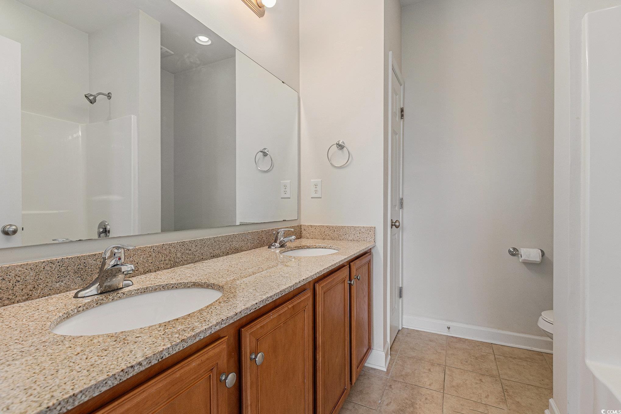 750 Howard Avenue, Unit E Myrtle Beach, SC 29577 - Photo 23 of 38