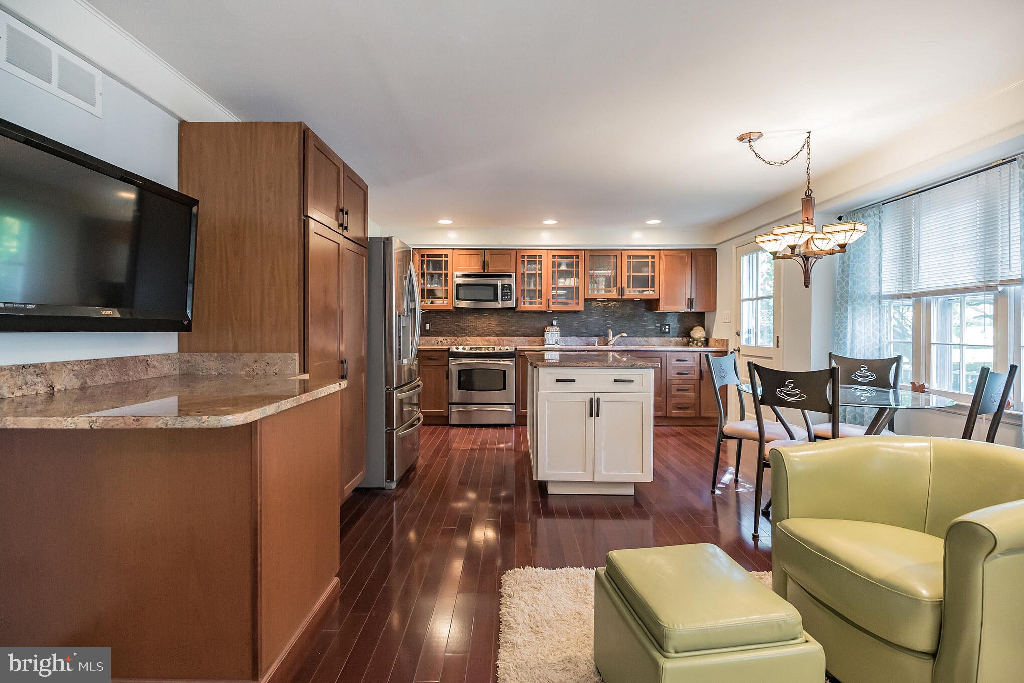 160 Pearl Croft Road Cherry Hill, NJ 08034 - Photo 19 of 33