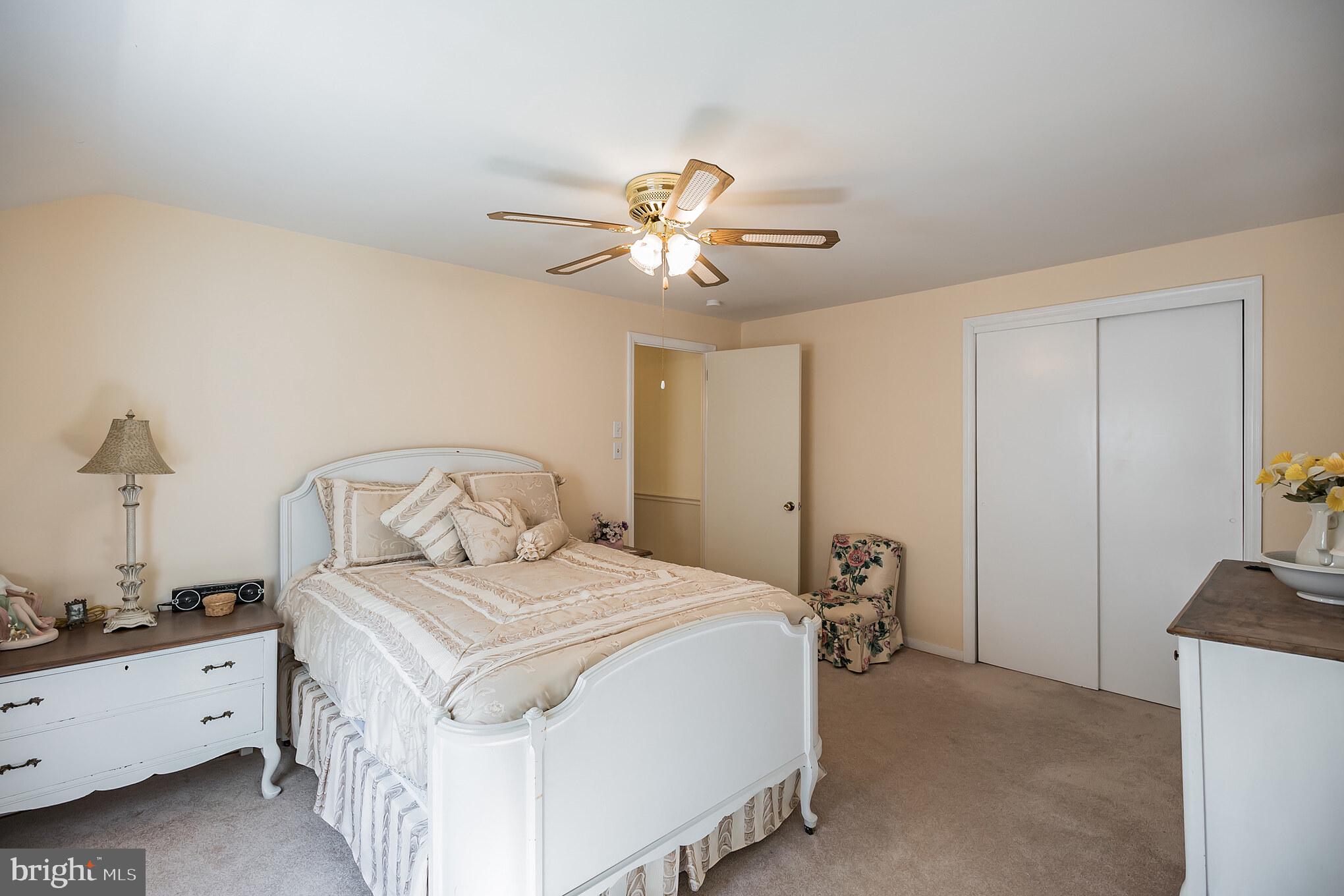 160 Pearl Croft Road Cherry Hill, NJ 08034 - Photo 27 of 33