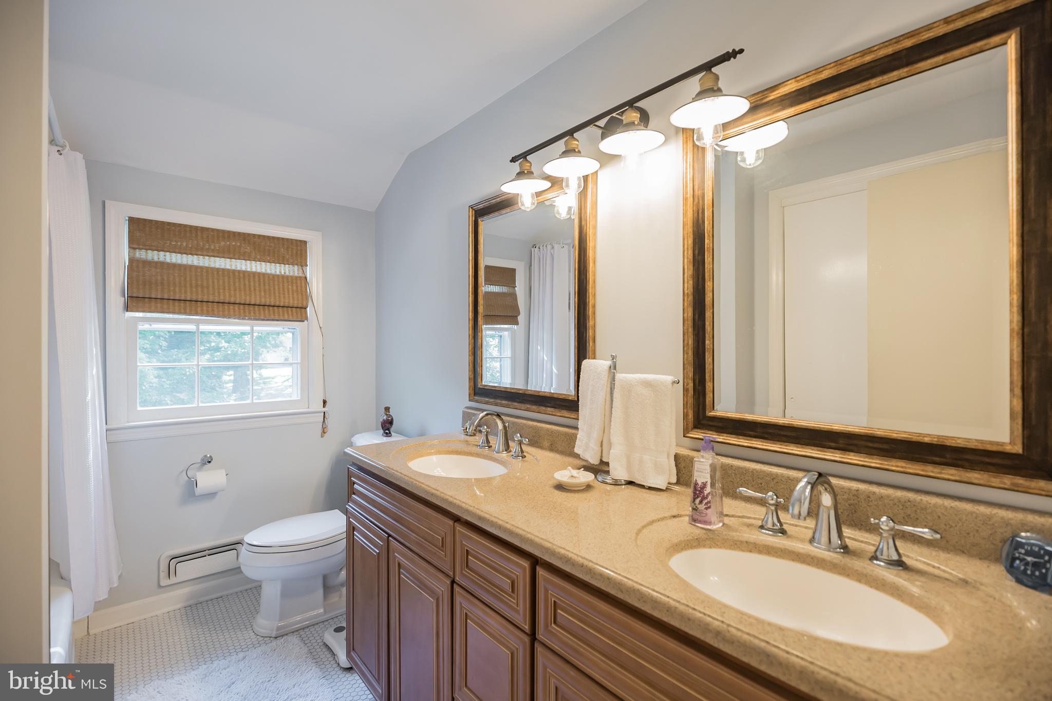 160 Pearl Croft Road Cherry Hill, NJ 08034 - Photo 28 of 33