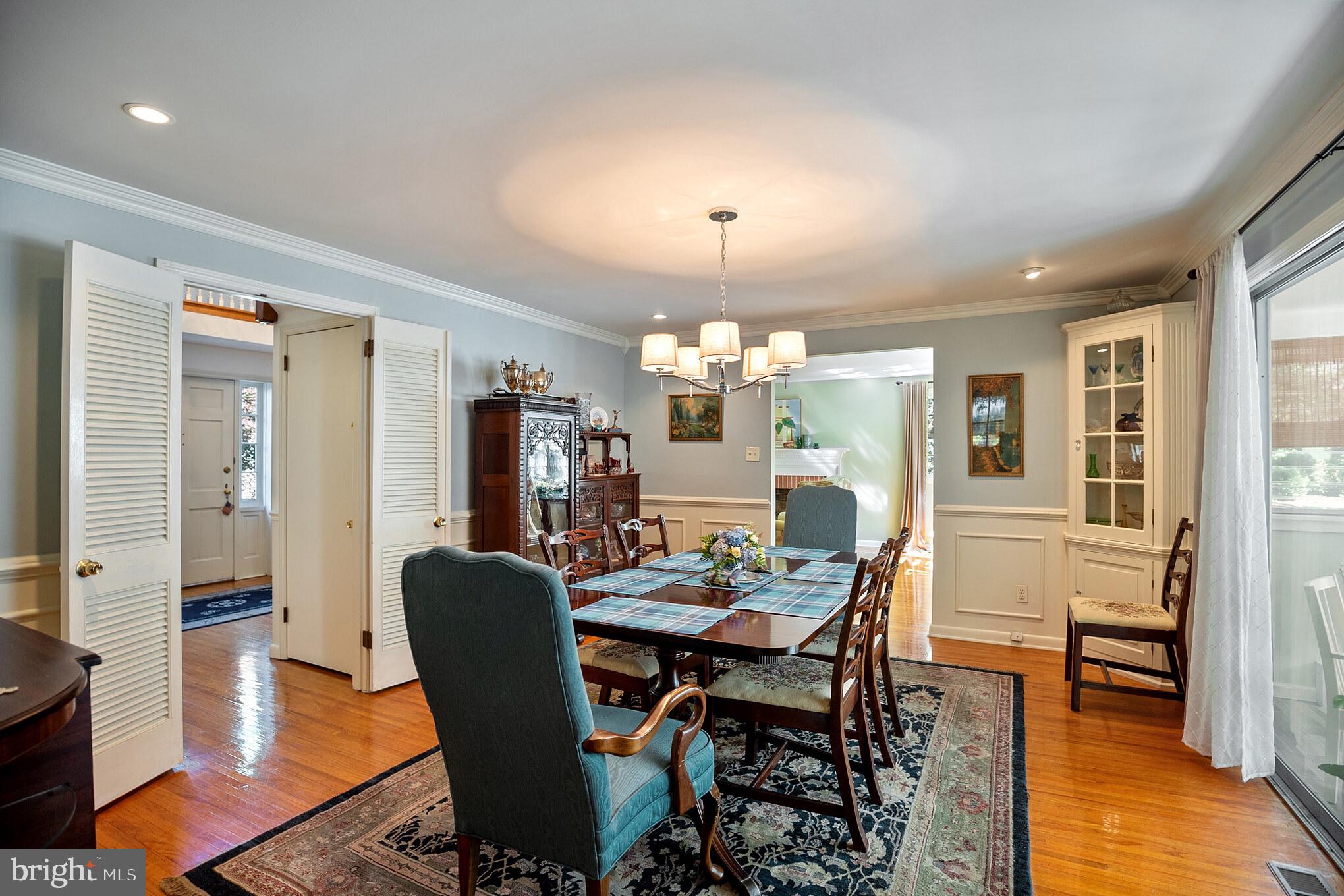 160 Pearl Croft Road Cherry Hill, NJ 08034 - Photo 8 of 33