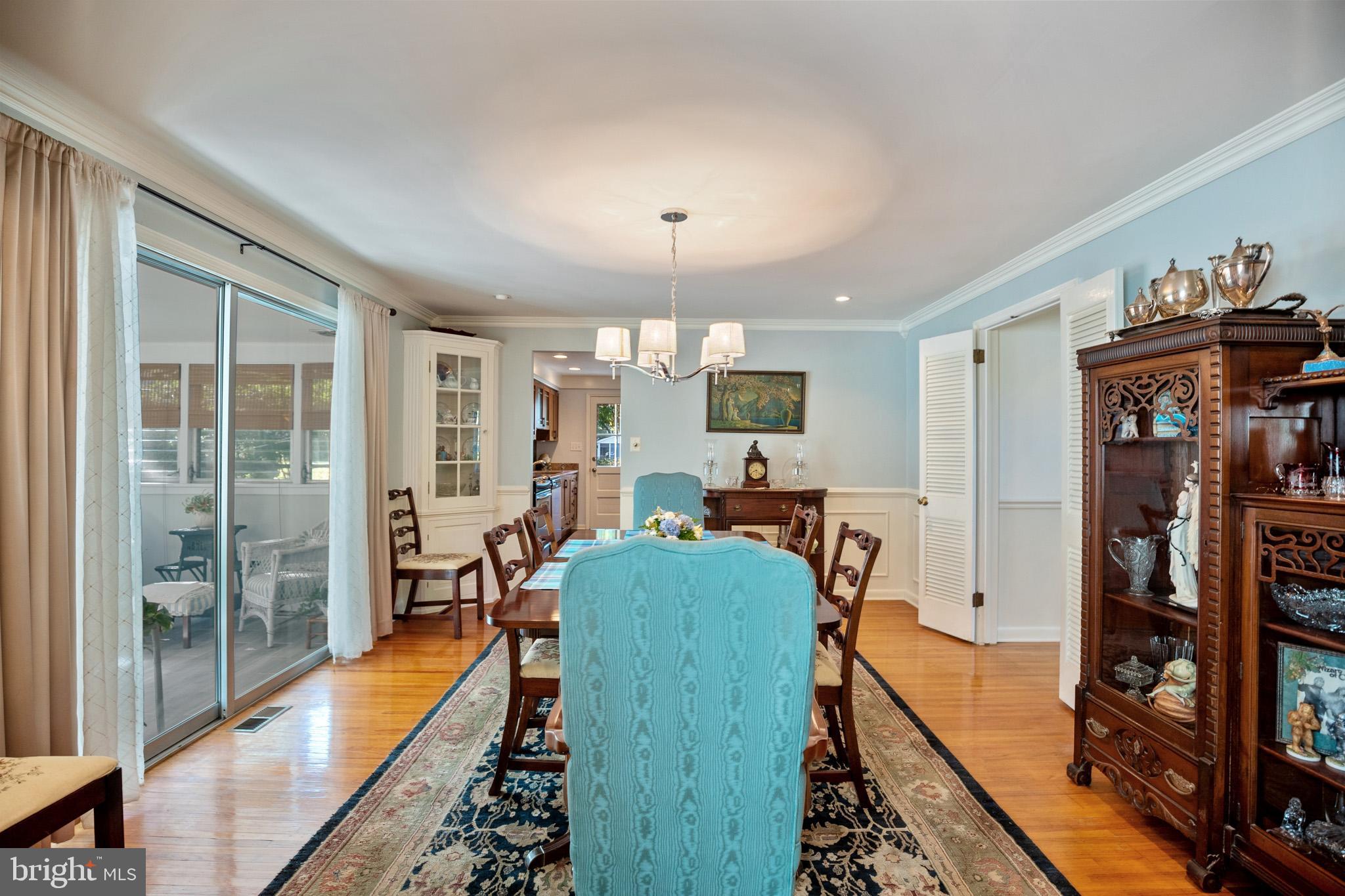 160 Pearl Croft Road Cherry Hill, NJ 08034 - Photo 9 of 33