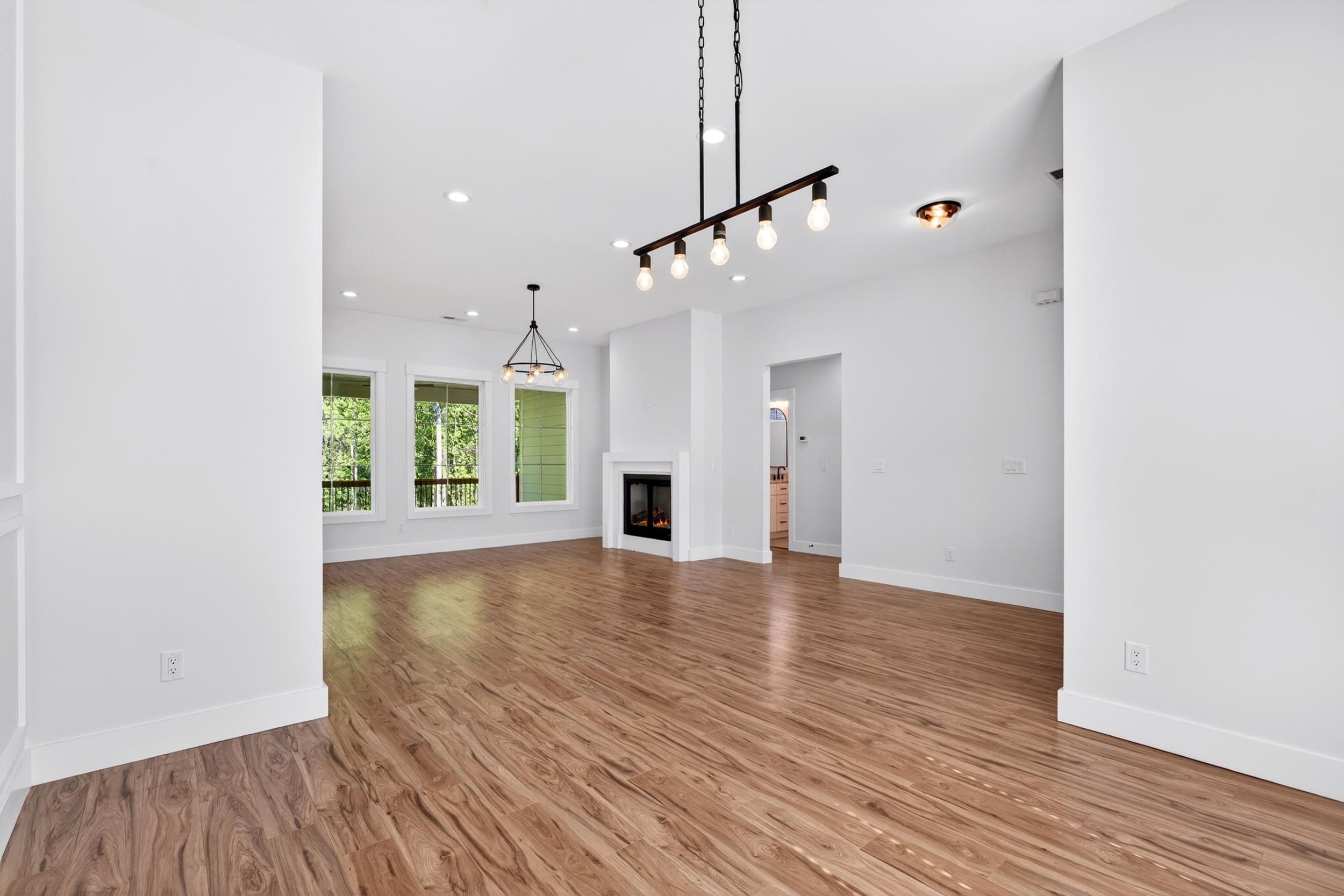 184 Woodland Avenue Inman, SC 29349 - Photo 7 of 48