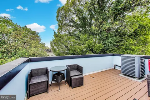 $875,000 | 1242 New Jersey Avenue Northwest, Unit 2, Washington, DC 20001