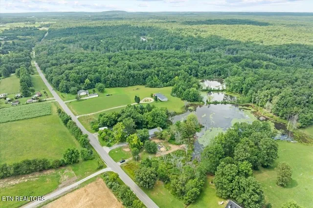 $160,000 | 4357 Old State Highway 111, Spencer, TN 38585