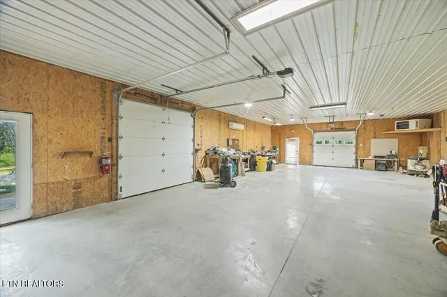 $160,000 | 4357 Old State Highway 111, Spencer, TN 38585