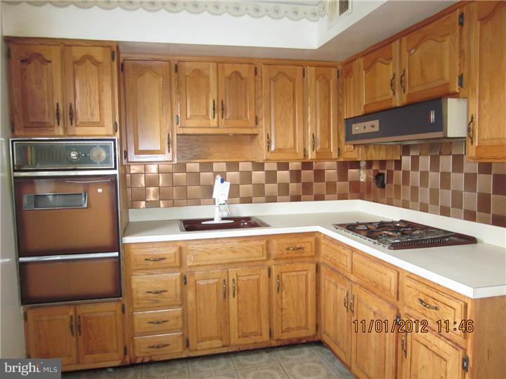 3001 Comly Road Philadelphia, PA 19154 - Photo 5 of 9 Kitchen