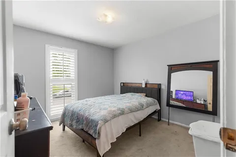 $345,000 | 10401 Askew Avenue, Kansas City, MO 64137