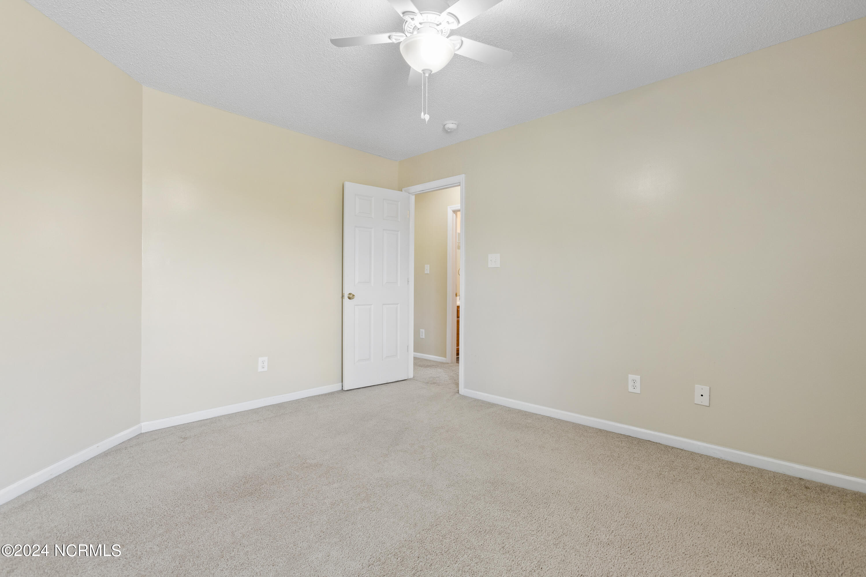 411 Southbridge Drive Jacksonville, NC 28546 - Photo 19 of 25 19