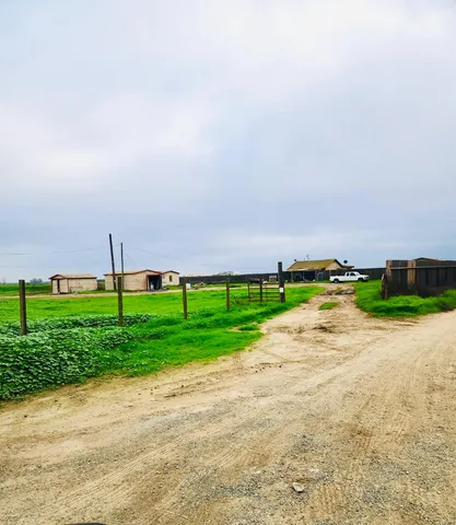 $699,900 | 21975 Highway 140, Stevinson, CA 95374