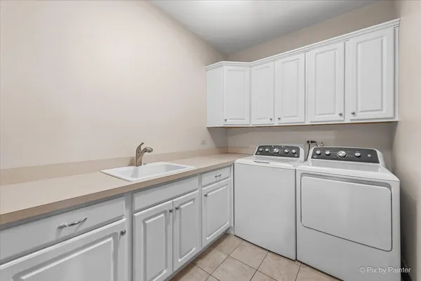 $1,300,000 | 28730 West Harvest Glen Circle, Cary, IL 60013