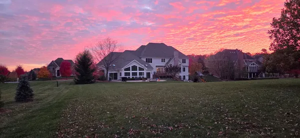 $1,300,000 | 28730 West Harvest Glen Circle, Cary, IL 60013