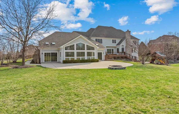 $1,300,000 | 28730 West Harvest Glen Circle, Cary, IL 60013