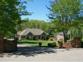1996 Cooks Valley Road Kingsport, TN 37664 - Photo 2 of 24 Photo 2