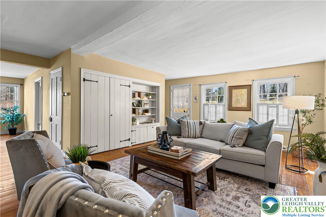 2016 Stonesthrow Road Bethlehem, PA 18015 - Photo 18 of 58