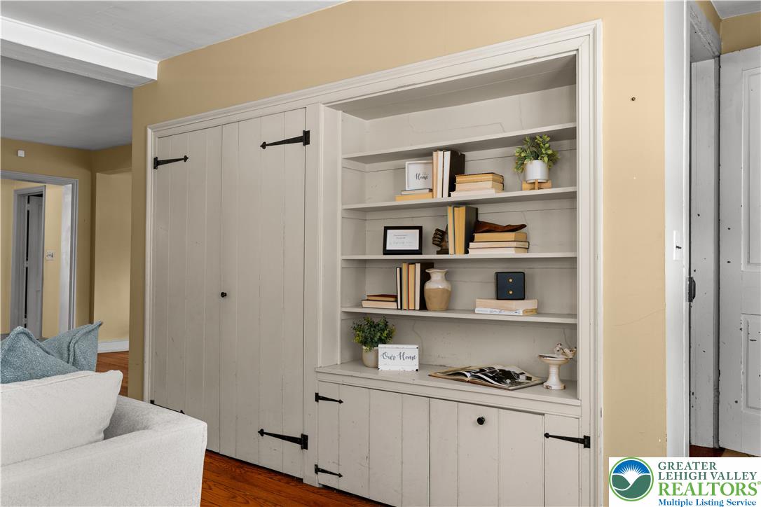 2016 Stonesthrow Road Bethlehem, PA 18015 - Photo 19 of 58