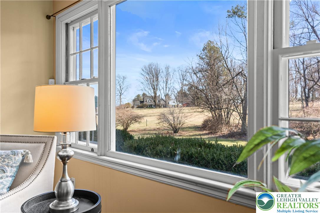 2016 Stonesthrow Road Bethlehem, PA 18015 - Photo 35 of 58